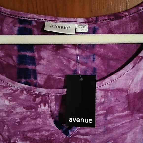 Women's plus size tye dye 3/4 sleeve Avenue top NWT - Picture 2 of 6